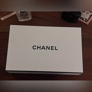 Chanel Box